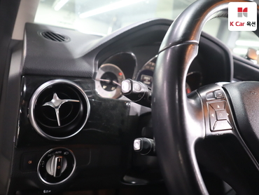 2013 - mercedes-benz glk220