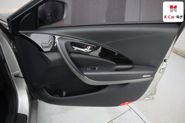 2013 - hyundai grandeur