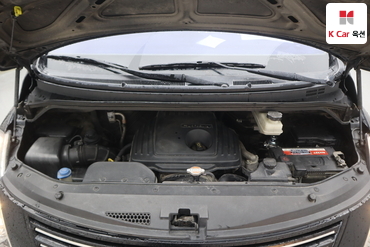 2012 - hyundai grand starex
