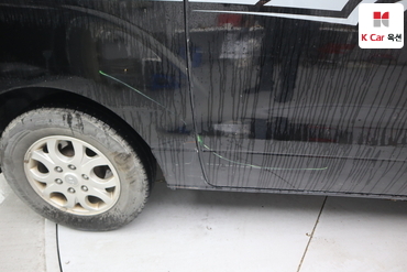 2012 - hyundai grand starex