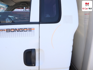 2015 - kia bongo iii