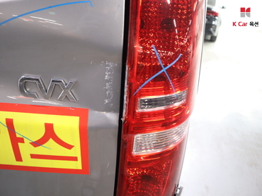 2011 - hyundai grand starex
