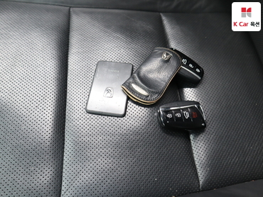 2014 - hyundai equus