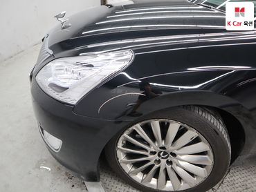2014 - hyundai equus