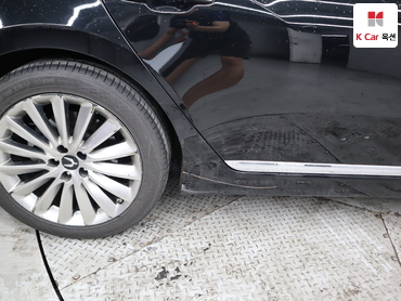 2014 - hyundai equus