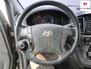 2017 - hyundai grand starex