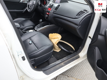 2011 - kia forte
