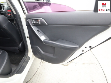 2011 - kia forte