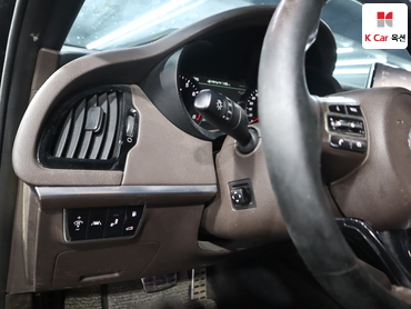 2019 - kia stinger