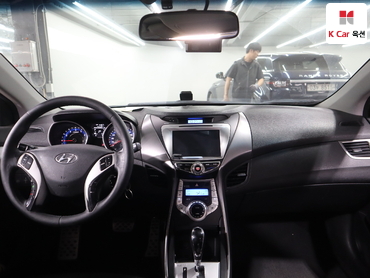 2011 - hyundai avante