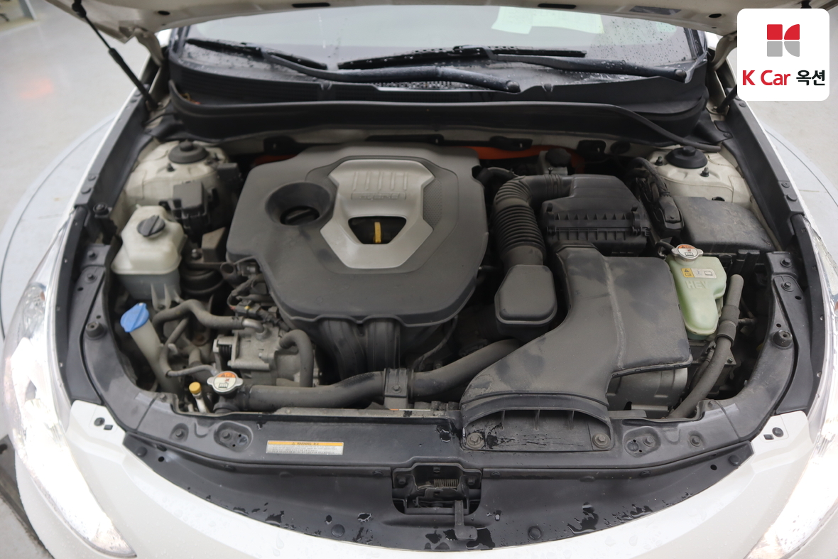 Hyundai Sonata - 34