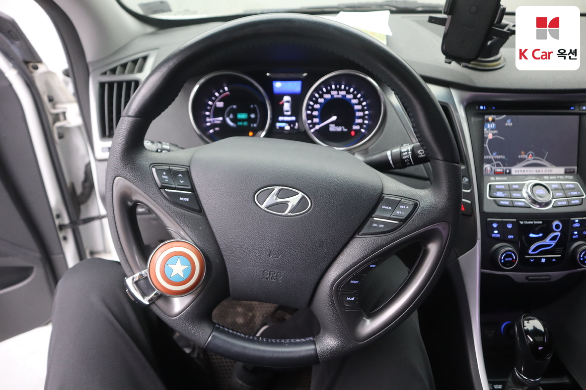 Hyundai Sonata - 10