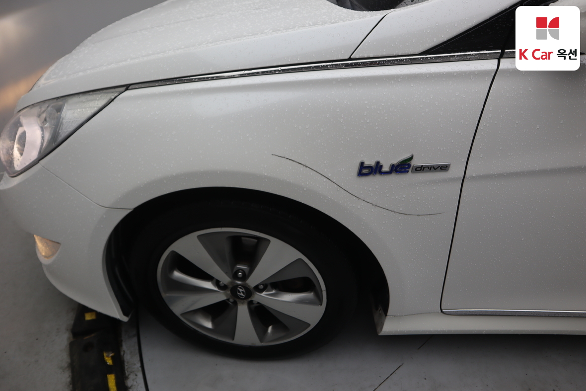 Hyundai Sonata - 41