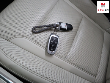 2022 - hyundai grandeur