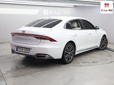 2022 - hyundai grandeur