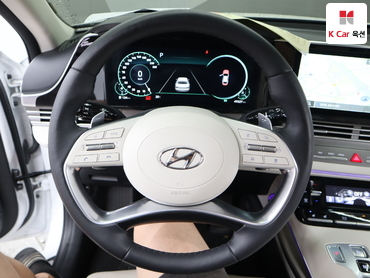 2022 - hyundai grandeur