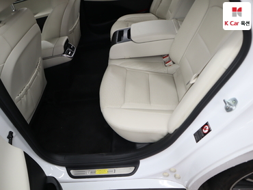 2022 - hyundai grandeur