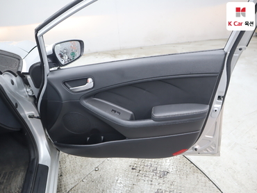2017 - kia k3