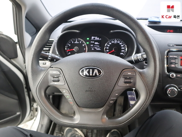 2017 - kia k3