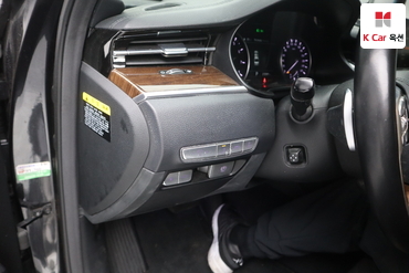 2020 - kia k9