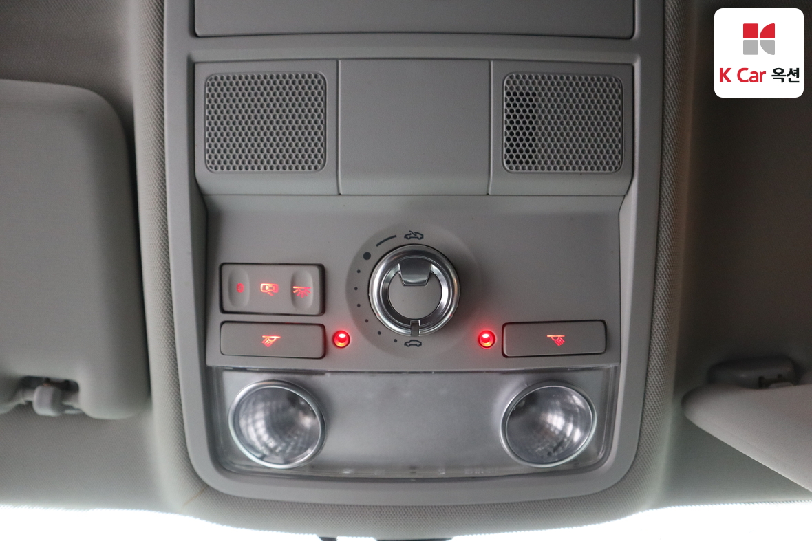 Volkswagen Passat - 13