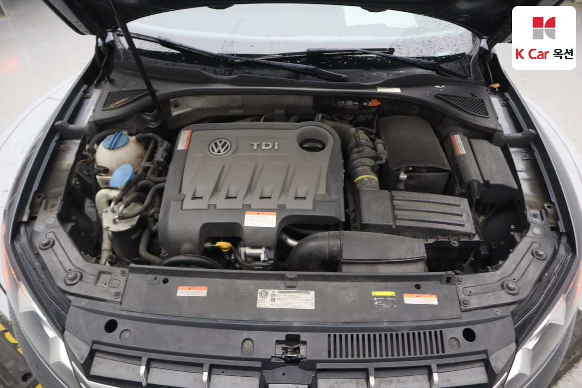 Volkswagen Passat - 34