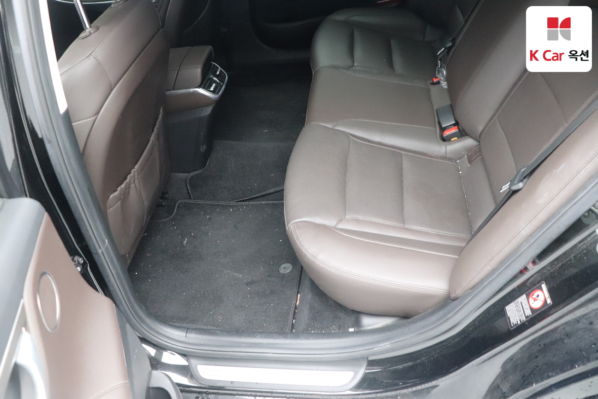 Hyundai Grandeur - 24