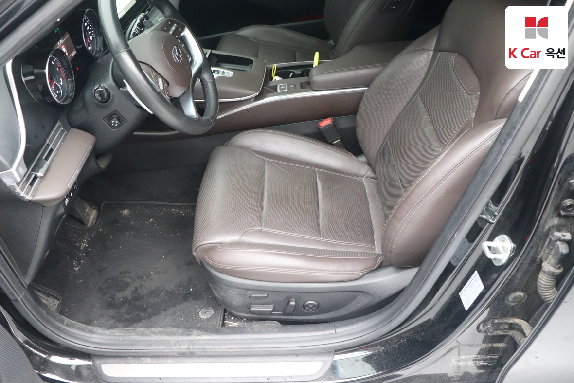 Hyundai Grandeur - 21