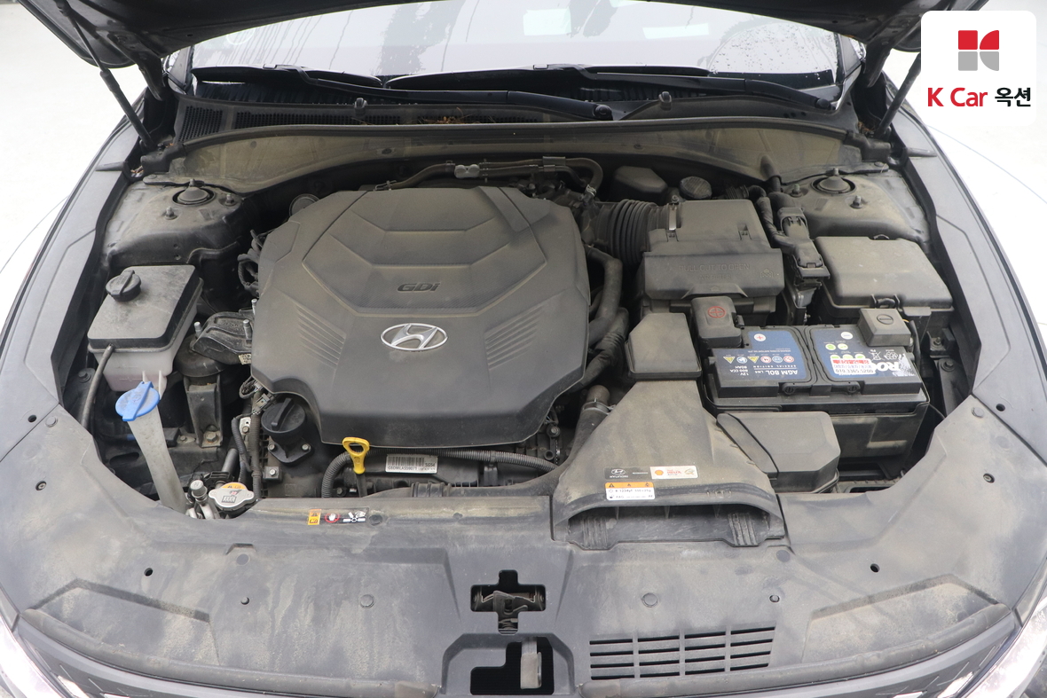 Hyundai Grandeur - 35