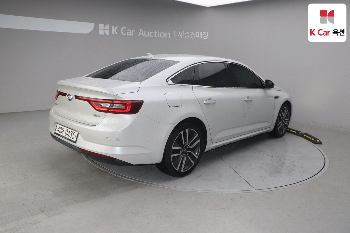 Renault Samsung SM6 - 2