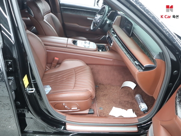 2022 - genesis g90