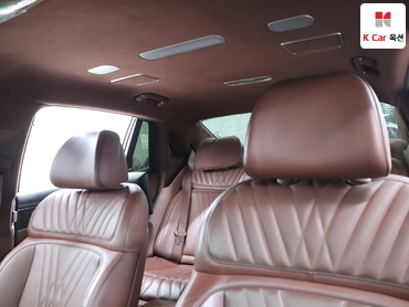 2022 - genesis g90