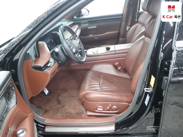 2022 - genesis g90