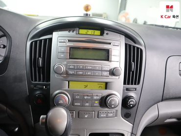 2014 - hyundai grand starex