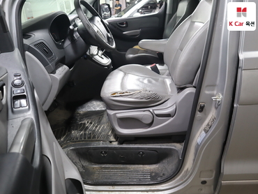 2014 - hyundai grand starex