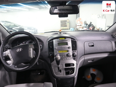 2014 - hyundai grand starex