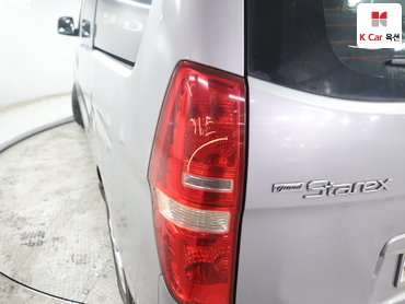 2014 - hyundai grand starex