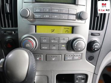 2014 - hyundai grand starex