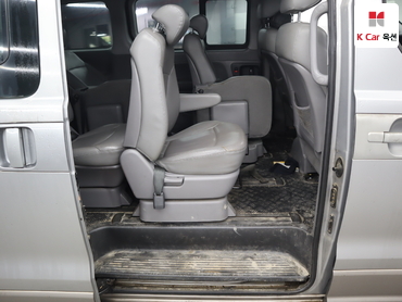 2014 - hyundai grand starex