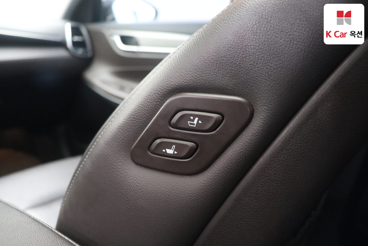 Hyundai AZERA - 26