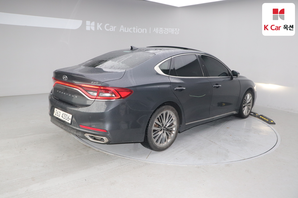 Hyundai AZERA - 2