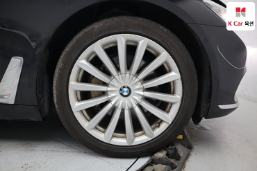 2016 - bmw m7