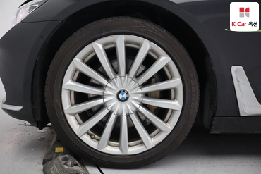 2016 - bmw m7