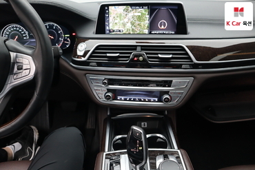 2016 - bmw m7