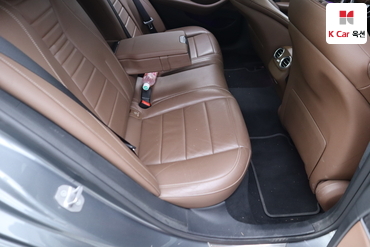 2017 - mercedes-benz e220d