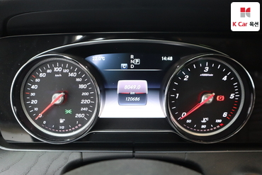 2017 - mercedes-benz e220d