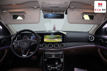 2017 - mercedes-benz e220d