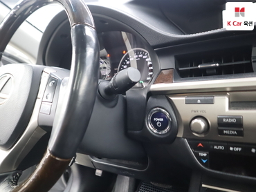 2015 - lexus es300h