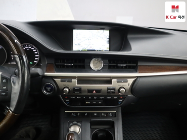 2015 - lexus es300h