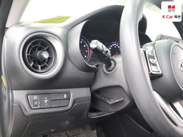 2019 - kia k3